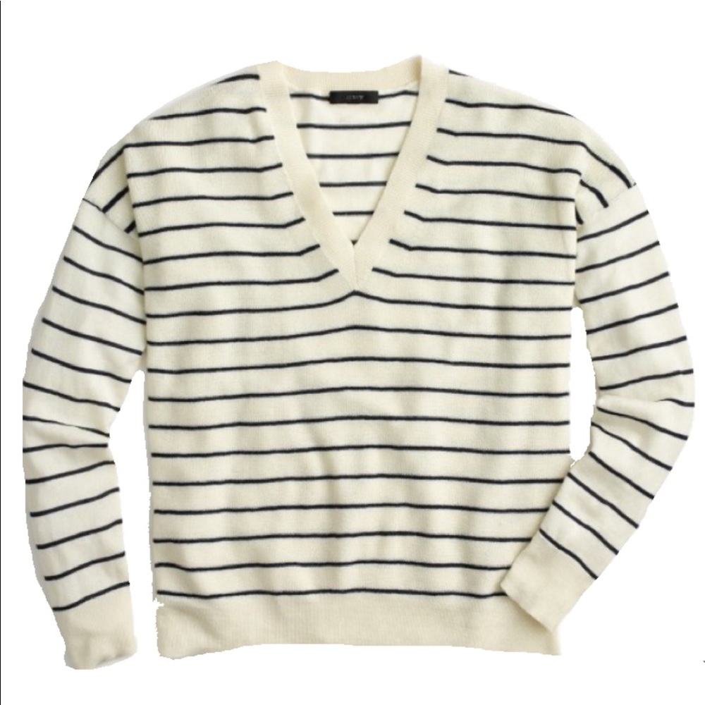 {SOLD} Striped V-neck sweater in merino wool